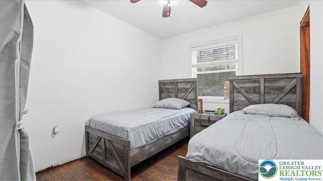 172 Evergreen Hollow Road, Chestnuthill Twp, PA 18330