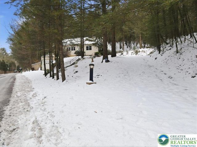 172 Evergreen Hollow Road, Chestnuthill Twp, PA 18330