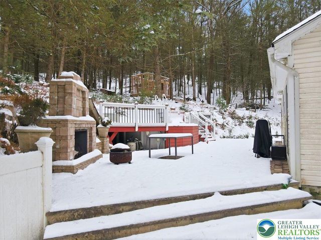 172 Evergreen Hollow Road, Chestnuthill Twp, PA 18330