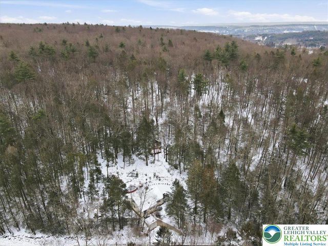 172 Evergreen Hollow Road, Chestnuthill Twp, PA 18330