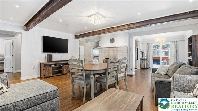 172 Evergreen Hollow Road, Chestnuthill Twp, PA 18330