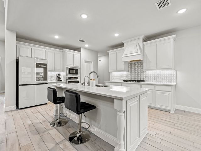 7637 Bird Cherry Lane, Little Elm, TX 76227