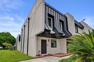 5555 Ludlam Rd 46, South Miami, FL 33155