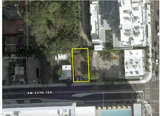 2735 SW 27th Ter, Miami, FL 33133
