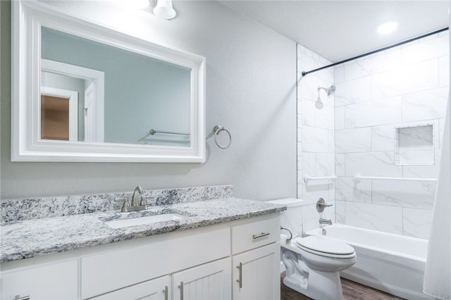 727 MacDonald Drive, Pea Ridge, AR 72751