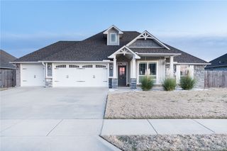 727 MacDonald Drive, Pea Ridge, AR 72751