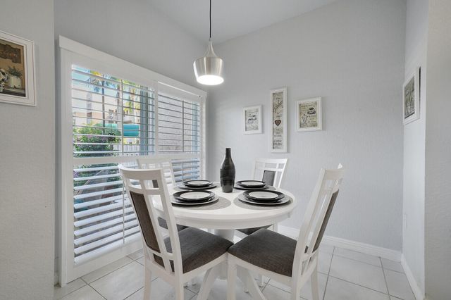 7623 Southampton Terrace 113, Tamarac, FL 33321