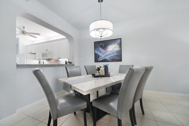 7623 Southampton Terrace 113, Tamarac, FL 33321