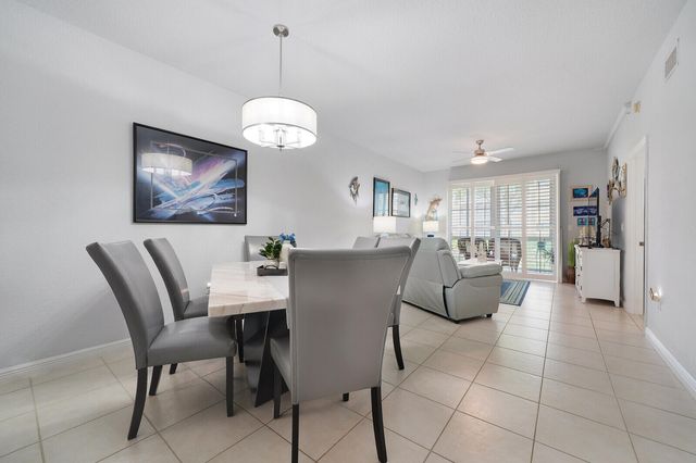 7623 Southampton Terrace 113, Tamarac, FL 33321