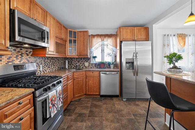137 WALKER LN, King Of Prussia, PA 19406