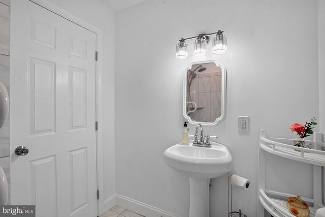137 WALKER LN, King Of Prussia, PA 19406