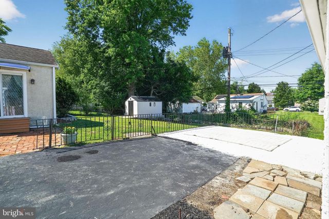 137 WALKER LN, King Of Prussia, PA 19406