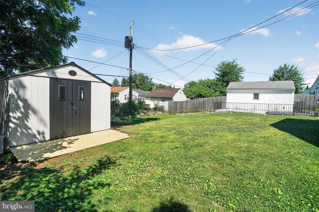 137 WALKER LN, King Of Prussia, PA 19406