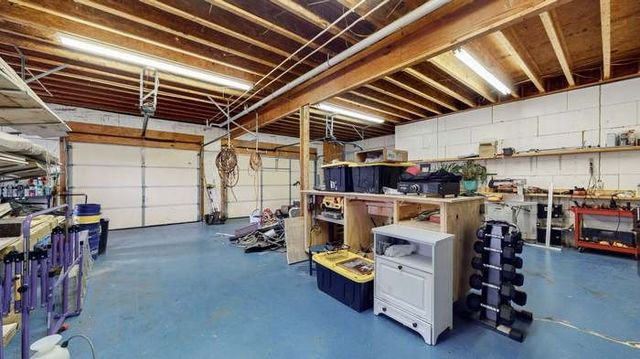 1198 Ed Sanders Rd, Lynchburg, TN 37352