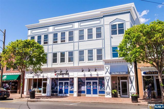 246 Main Street 404, Chatham Borough, NJ 07928