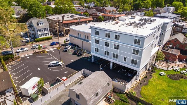 246 Main Street 404, Chatham Borough, NJ 07928