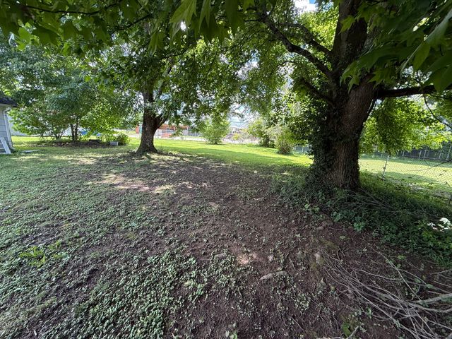 100 West Street, Brodhead, KY 40409