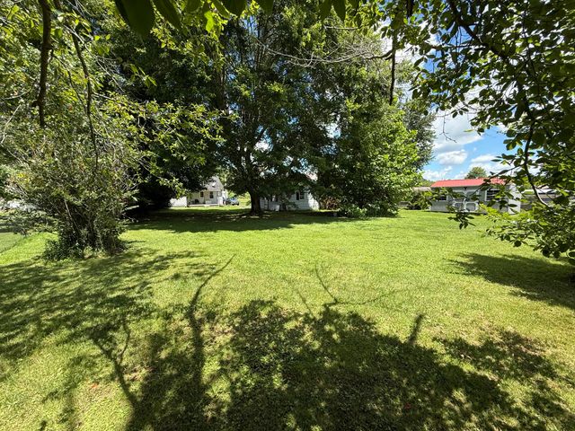 100 West Street, Brodhead, KY 40409