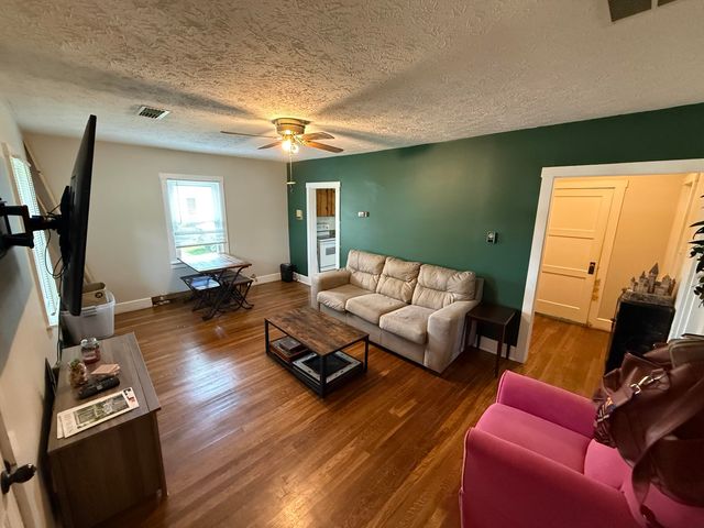 100 West Street, Brodhead, KY 40409