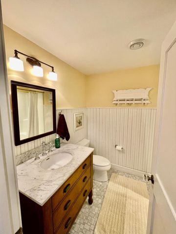 1017 Fox Knoll Drive SW, Rochester, MN 55902