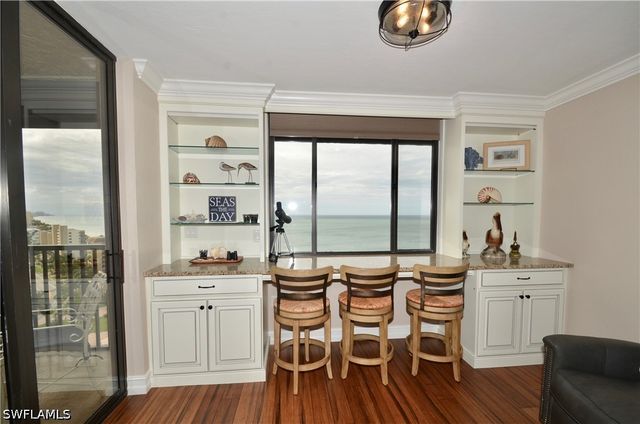 10851 Gulf Shore DR 1402, Naples, FL 34108