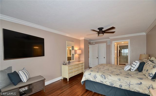 10851 Gulf Shore DR 1402, Naples, FL 34108