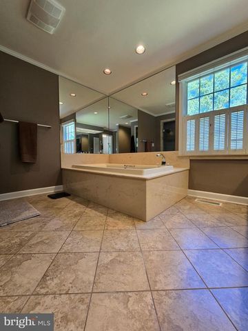 28091 OAKLANDS CIR, Easton, MD 21601