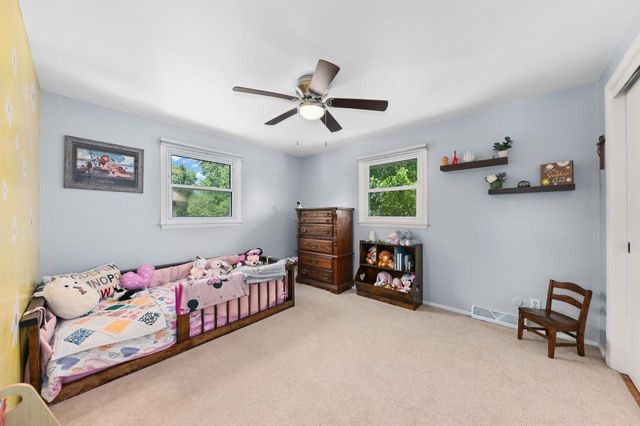 W173N8436 Robert AVENUE, Menomonee Falls, WI 53051