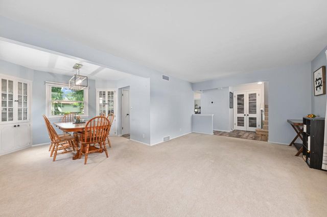 W173N8436 Robert AVENUE, Menomonee Falls, WI 53051