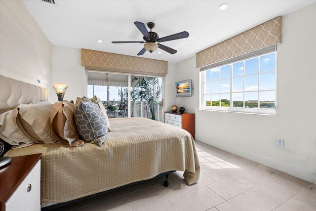 17047 Boca Club Boulevard 166B, Boca Raton, FL 33487