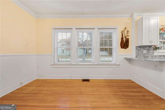 15 E New Street, Winder, GA 30680