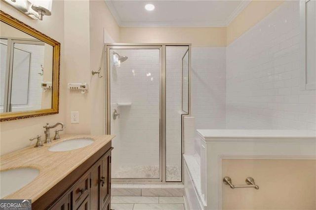 15 E New Street, Winder, GA 30680