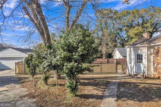 15 E New Street, Winder, GA 30680