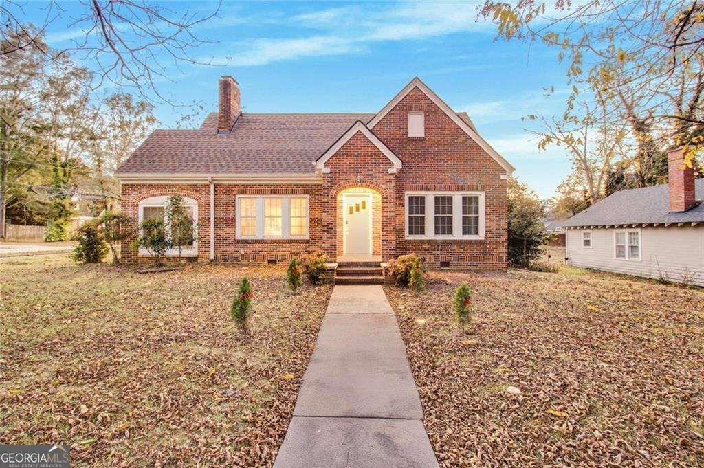 15 E New Street, Winder, GA 30680