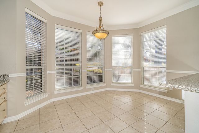 4402 Spinnaker Drive, Arlington, TX 76016