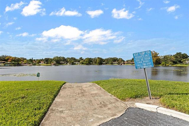 914 LAKE DESTINY ROAD G, Altamonte Springs, FL 32714