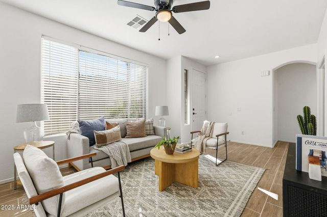 5185 S EILEEN Drive, Chandler, AZ 85248