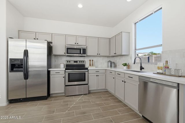 5185 S EILEEN Drive, Chandler, AZ 85248