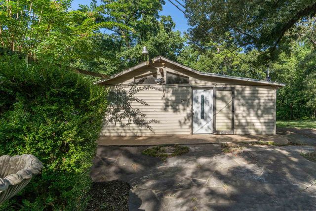 2407 McBride, White Oak, TX 75693