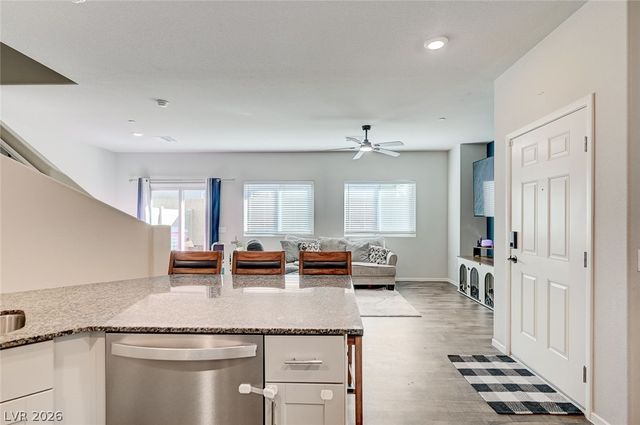 4635 Ridgeley Avenue 102, North Las Vegas, NV 89084