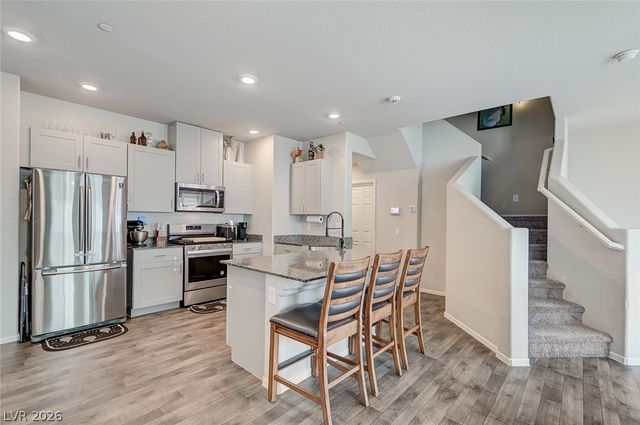 4635 Ridgeley Avenue 102, North Las Vegas, NV 89084