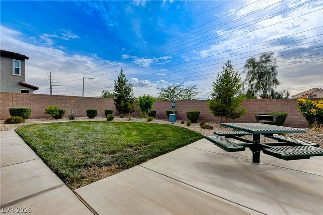 4635 Ridgeley Avenue 102, North Las Vegas, NV 89084