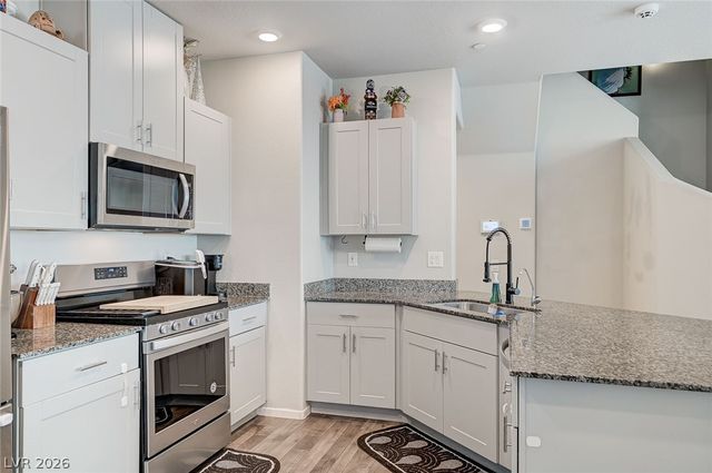 4635 Ridgeley Avenue 102, North Las Vegas, NV 89084