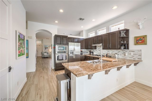 408 Bloomingdale Court, Las Vegas, NV 89144