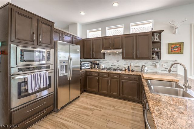 408 Bloomingdale Court, Las Vegas, NV 89144