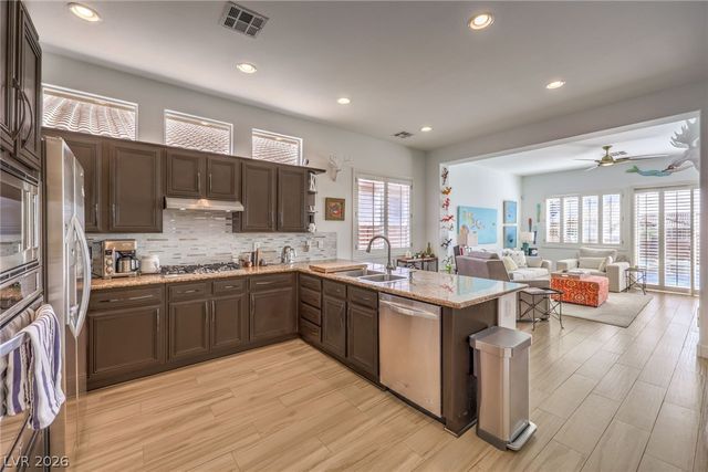 408 Bloomingdale Court, Las Vegas, NV 89144
