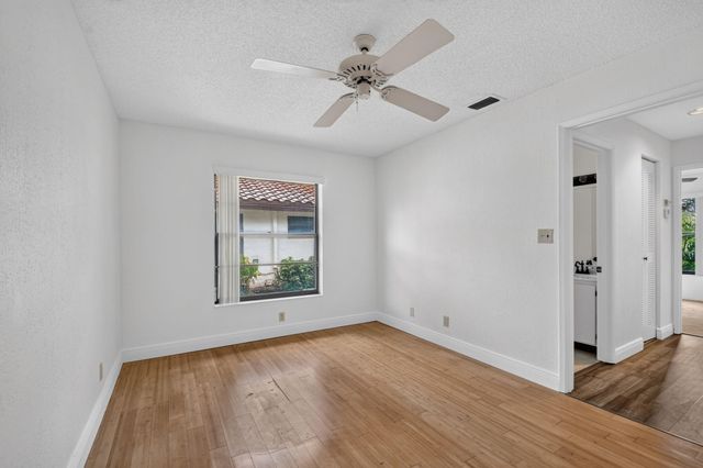 5423 Palm Springs Lane B, Boynton Beach, FL 33437