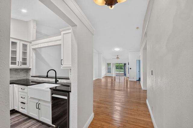 5423 Palm Springs Lane B, Boynton Beach, FL 33437