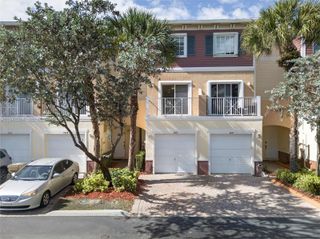 4645 SW 75th Way 4645, Davie, FL 33314