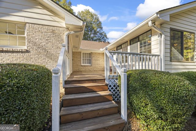 3520 Tom Brewer Road, Loganville, GA 30052